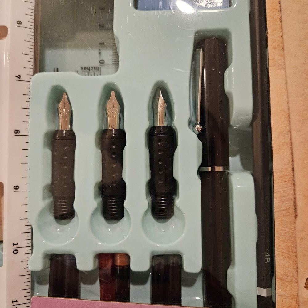 NIB Calligraphy set - Picture 4 of 6